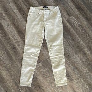 1822 Mid Rise 28” ankle skinny- Sand size 29/8